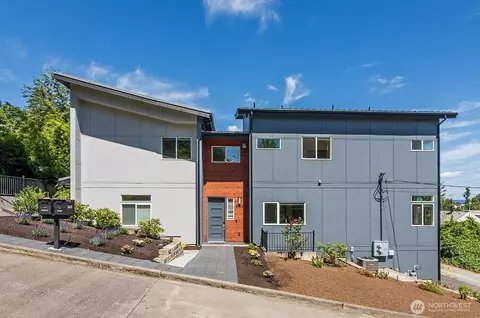 5426 31st Ave S, Seattle, WA 98108