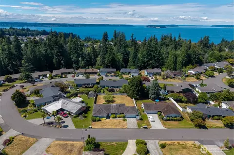 View/Area - 4826 Glenhaven Dr, Everett, WA 98203 photo 2 of 2