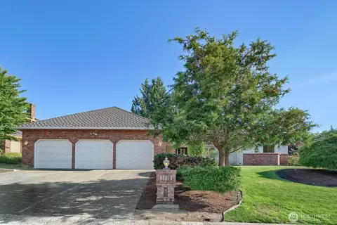 527 SW 331st St, Federal Way, WA 98023