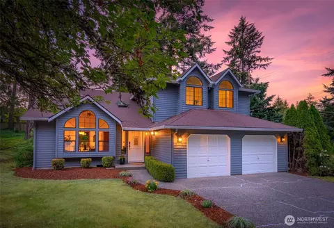 6615 116th Ave SE, Bellevue, WA 98006