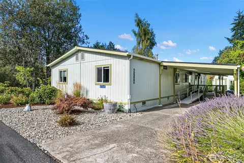 6768 NE Aquarius Ln #86, Bremerton, WA 98311