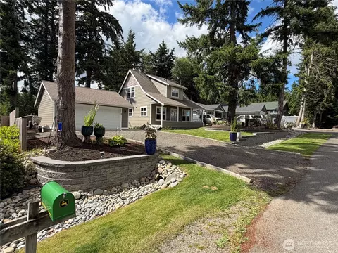 115 Eagleview Ln, Port Ludlow, WA 98365