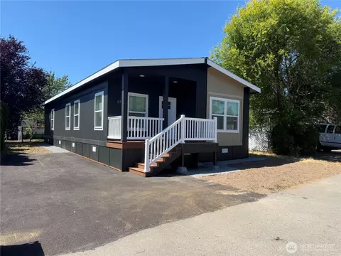 31600 126th Ave SE #63, Auburn, WA 98092
