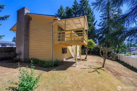 Exterior - 8926 Emerson Pl, Everett, WA 98208 photo 3 of 6