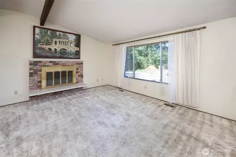 Living - 8926 Emerson Pl, Everett, WA 98208 photo 1 of 5