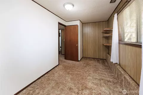 Bedroom - 8926 Emerson Pl, Everett, WA 98208 photo 4 of 4