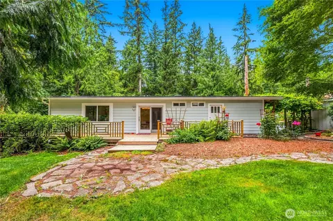 14325 E Lake Goodwin Rd, Stanwood, WA 98292