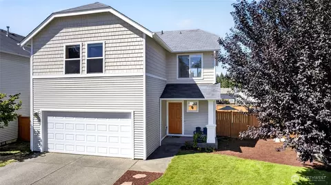 2753 SW Egret St, Port Orchard, WA 98367