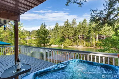 View/Area - 61 E Orchard Beach Dr, Grapeview, WA 98546 photo 1 of 5