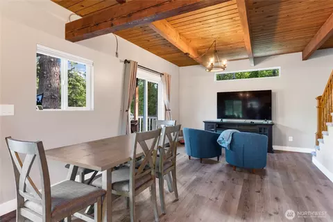 Dining - 61 E Orchard Beach Dr, Grapeview, WA 98546 photo 2 of 2