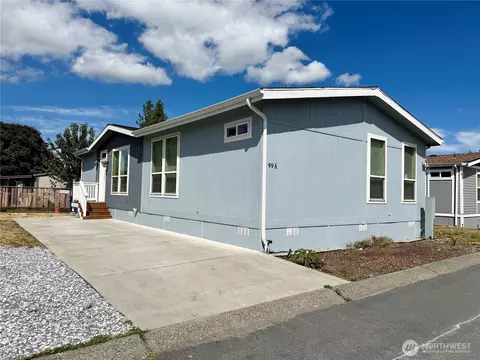607 37th St SE #99A, Auburn, WA 98002