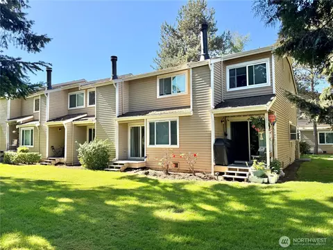 23816 12th Pl S #405, Des Moines, WA 98198