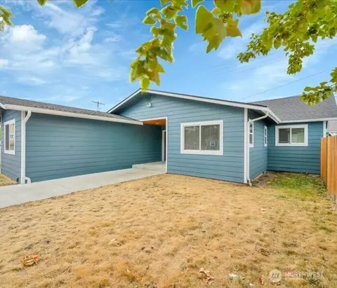 5410 S Oakes St, Tacoma, WA 98409