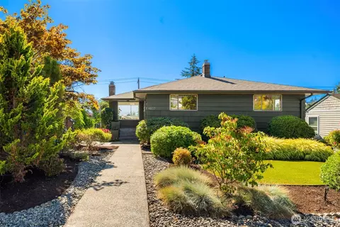 4837 46th Ave SW, Seattle, WA 98116
