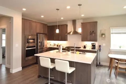 Kitchen - 2118 228th Pl SW #EP 36, Bothell, WA 98021 photo 2 of 4