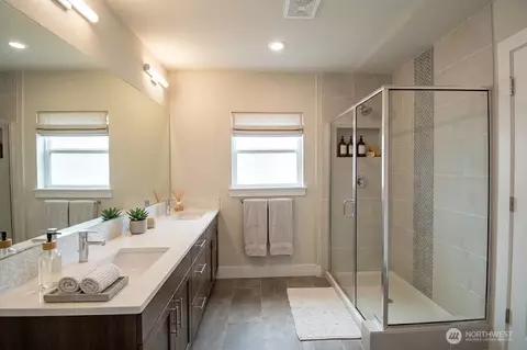 Bath - 2118 228th Pl SW #EP 36, Bothell, WA 98021 photo 5 of 5