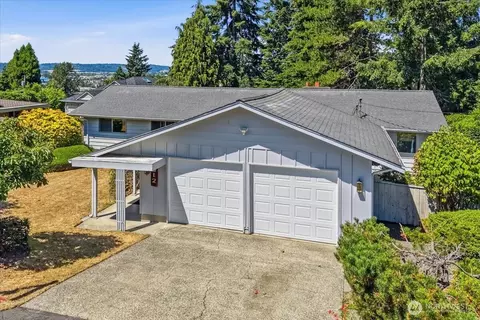 912 E Cherry Hill St, Kent, WA 98030