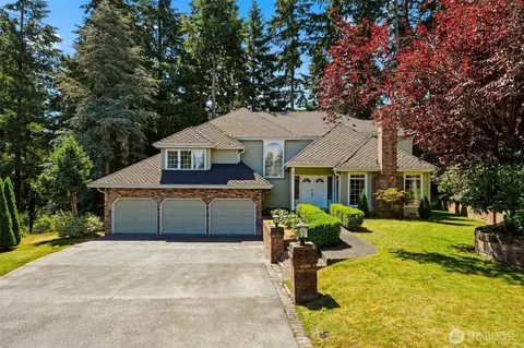 221 SW 331st Pl, Federal Way, WA 98023