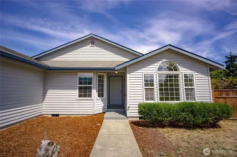 Exterior - 972 E Spruce St, Sequim, WA 98382 photo 2 of 8