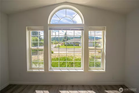 Living - 972 E Spruce St, Sequim, WA 98382 photo 2 of 6