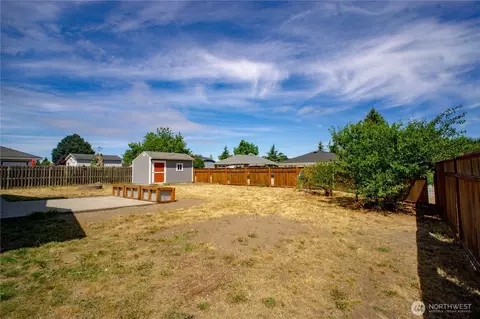 Exterior - 972 E Spruce St, Sequim, WA 98382 photo 3 of 8