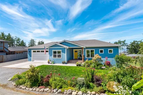 1325 Great Horned Owl Ln, Oak Harbor, WA 98277