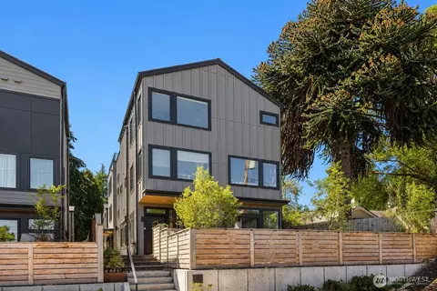 1255 NE 100th St, Seattle, WA 98125