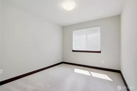 Bedroom - 14725 41st Ave SE, Bothell, WA 98012 photo 3 of 4