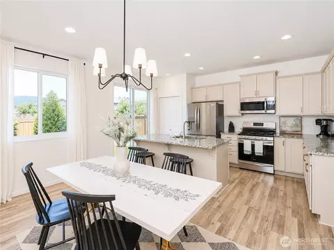 17701 Maple St, Granite Falls, WA 98252