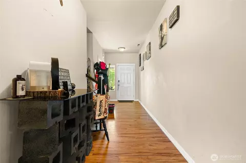 Entry Way - 1905 198th St E, Spanaway, WA 98387 photo 1 of 3