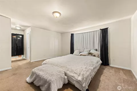 Bedroom - 1905 198th St E, Spanaway, WA 98387 photo 1 of 8