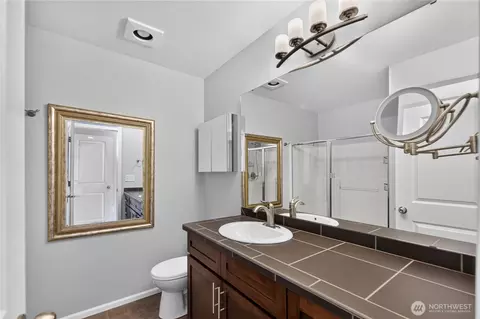 Bath - 13415 46th Ave SE #5, Bothell, WA 98012 photo 3 of 5