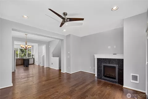 Living - 13415 46th Ave SE #5, Bothell, WA 98012 photo 4 of 4
