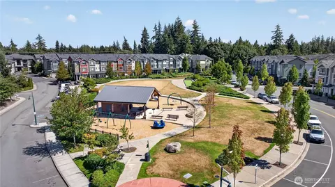 View/Area - 13415 46th Ave SE #5, Bothell, WA 98012 photo 2 of 2