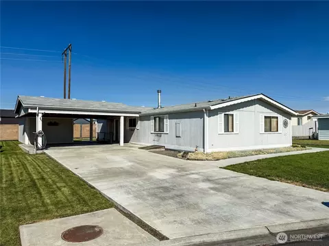 1701 E Burr Ave #35, Moses Lake, WA 98837