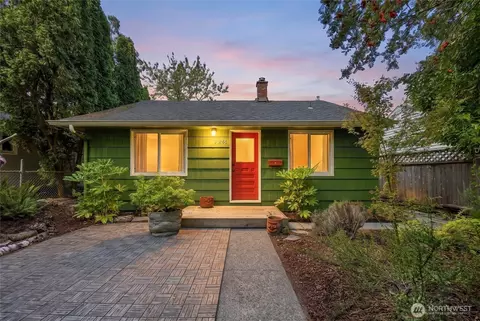 9223 21st Ave SW, Seattle, WA 98106