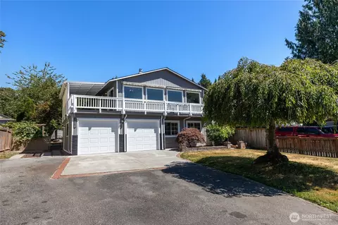 28430 14th Ave S, Federal Way, WA 98003