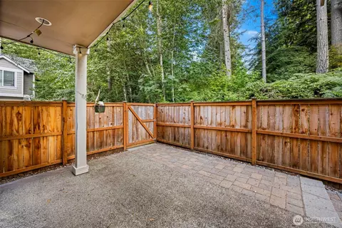 Exterior - 21622 11th Ct SE, Bothell, WA 98021 photo 2 of 5