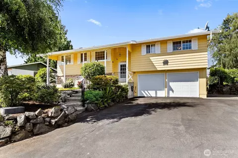 2308 126th Avenue Ct E, Edgewood, WA 98372