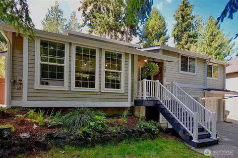 22013 Bluewater Dr SE, Yelm, WA 98597