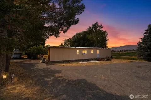 2322 Umptanum Rd, Ellensburg, WA 98926