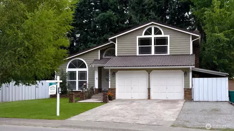 5920 35th Way SE, Auburn, WA 98092