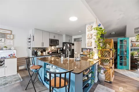 Kitchen - 103 Corrin Ct NW, Orting, WA 98360 photo 1 of 2