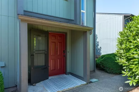 1801 M St NE #1807, Auburn, WA 98002