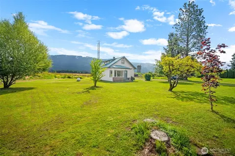 Exterior - 7624 Oat Coles Rd, Everson, WA 98247 photo 2 of 11