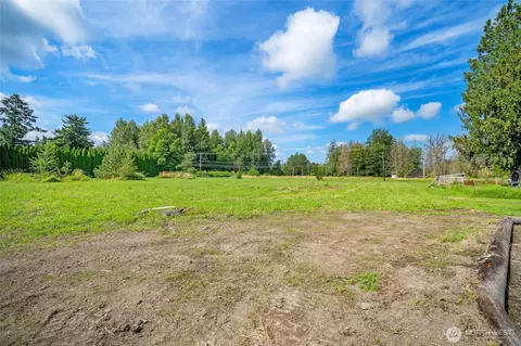 Exterior - 7624 Oat Coles Rd, Everson, WA 98247 photo 9 of 11
