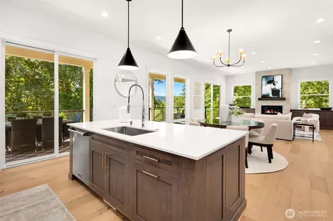 15419 NE 106th St, Redmond, WA 98052