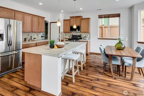Kitchen - 22917 42nd Dr SE, Bothell, WA 98021 photo 1 of 4