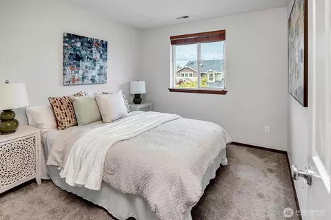 Bedroom - 22917 42nd Dr SE, Bothell, WA 98021 photo 4 of 4