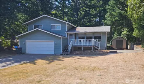 3883 Cindy Ln, Bellingham, WA 98226
